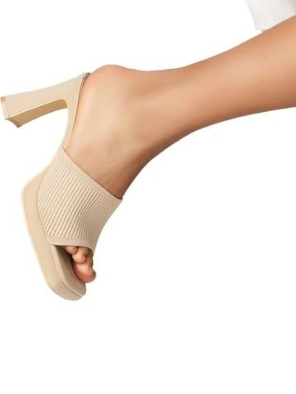 MUSSHOE Beige NWOT Knit  Mules